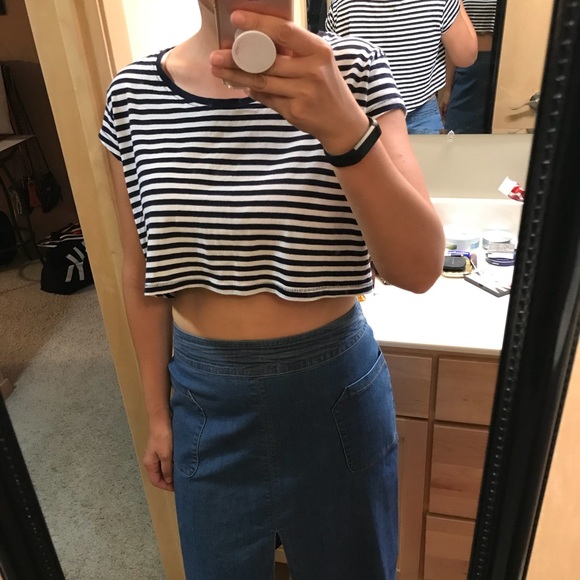 Zara Tops - Zara cropped shirt